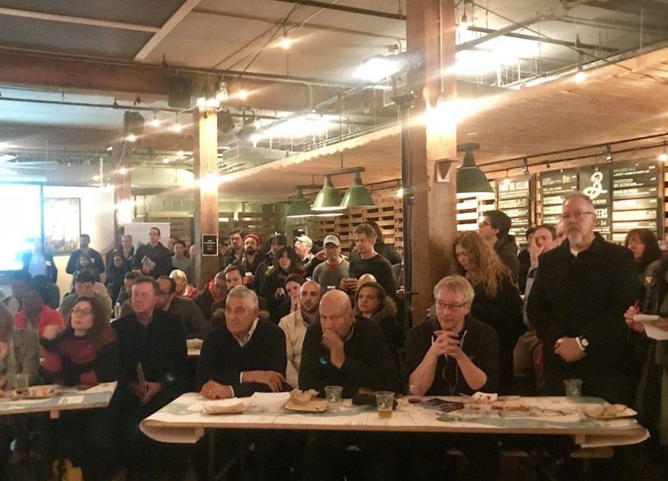 Brooklyn Brewer was packed with local residents and business owners who were interested in learning more about the impacts of streetcars on local communities.