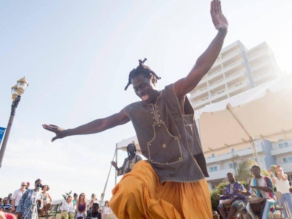 In honor of Senegal's independence, Cumbe is hosting a series of special classes taught by Senegalese master dancers