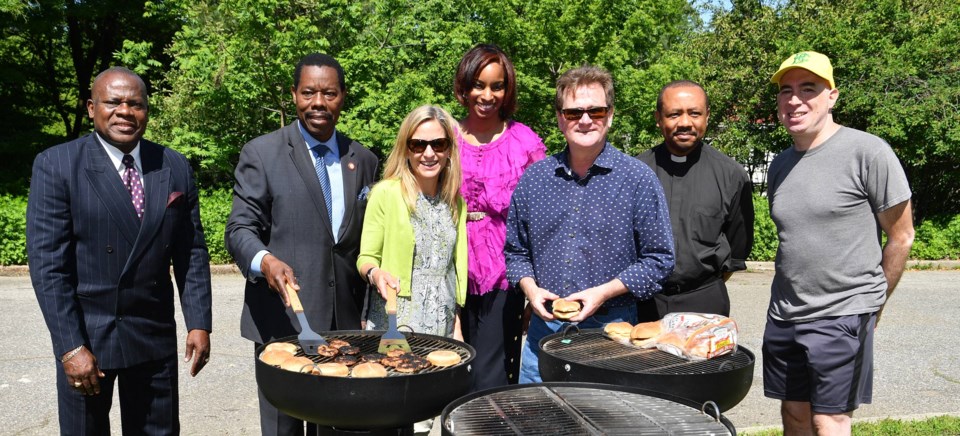 Prospect Park BBQ Grills, BK Reader