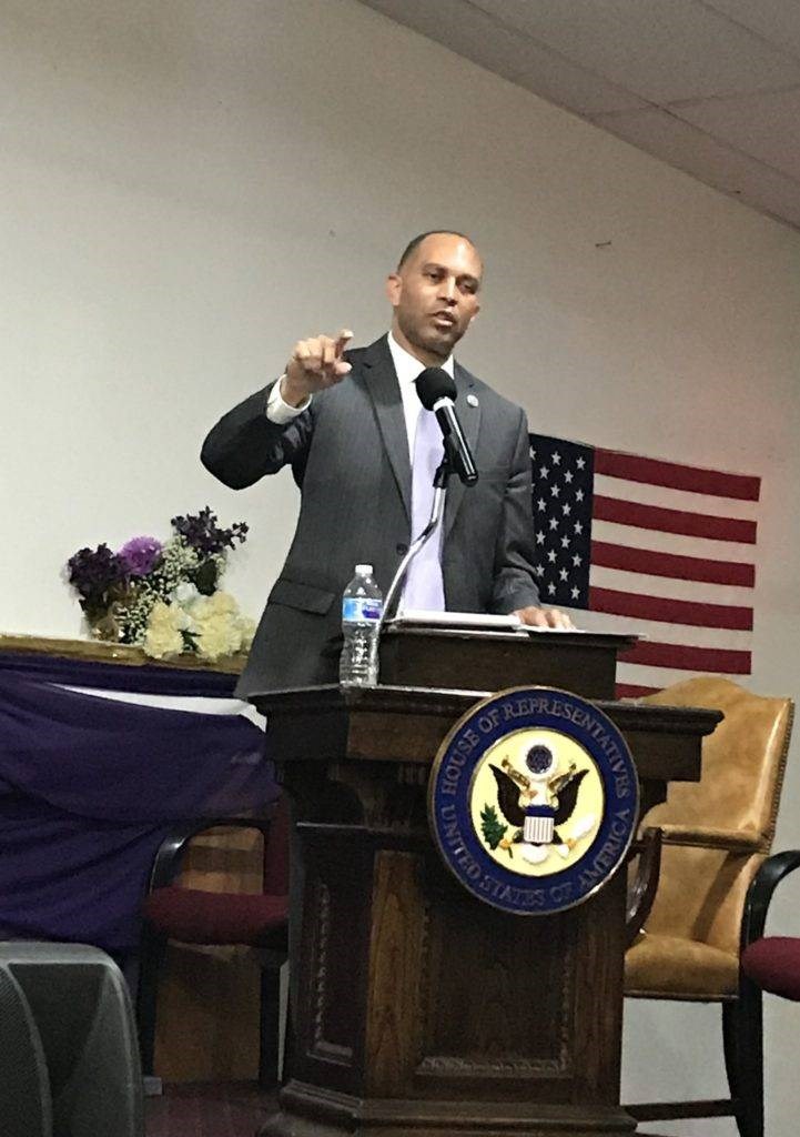Rep. Hakeem Jeffries gathered city officials to address the concerns of East New York and Brownsville residents