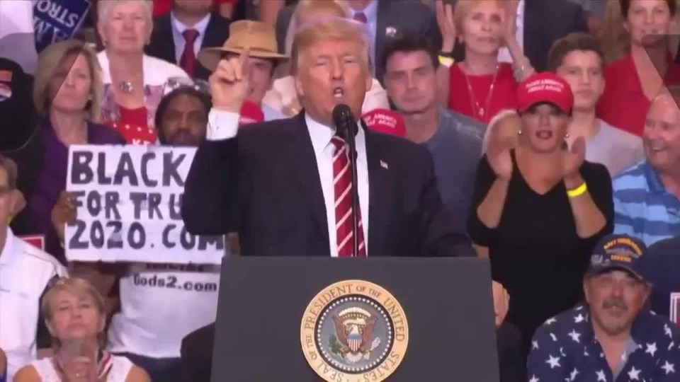 Trump_Phoenix_rally_August_2017_(01)