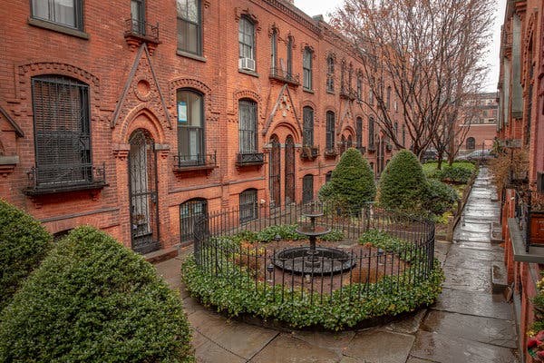 Cobble Hill, Brooklyn: A Village-Like Vibe With Towering Prices