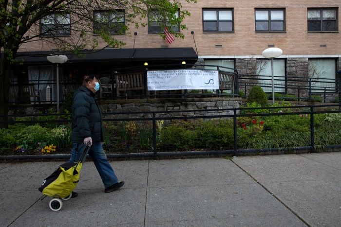 Revamped Nursing Home Virus Death Reports Show Far Higher Toll Than Before Known