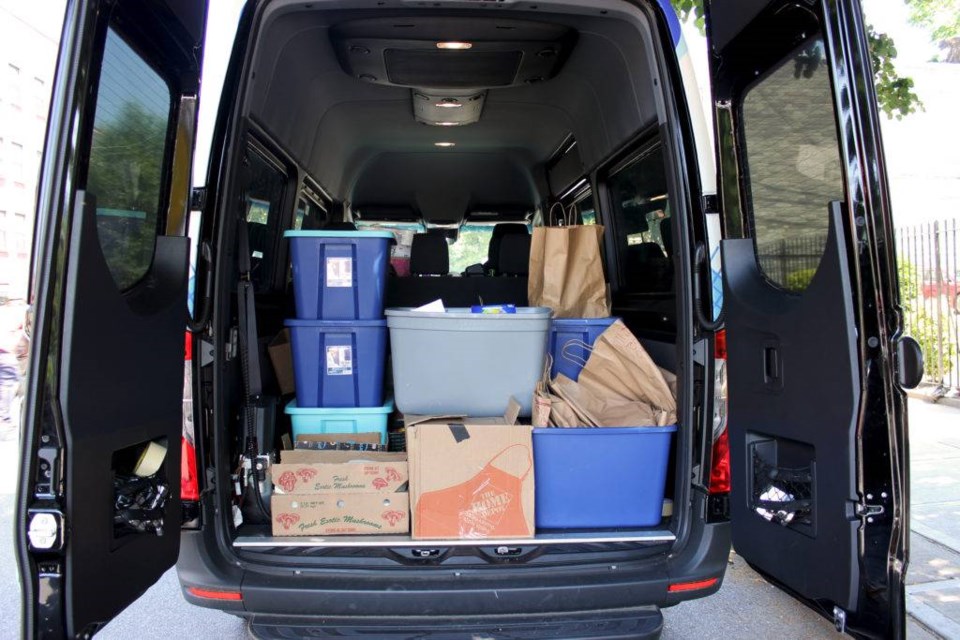 The Sistas Van ready to head out for deliveries. Photo: Mateo Ruiz Gonzalez for BK Reader.