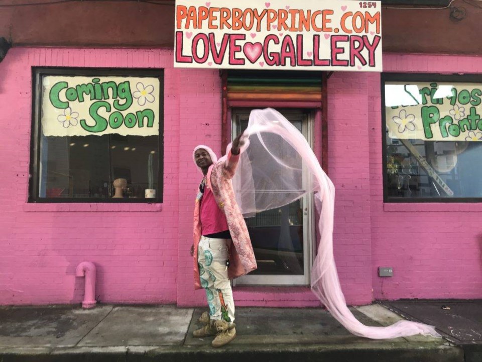 Paperboy Prince posing outside the Love Gallery. Photo: Miranda Levingston for the BK Reader.