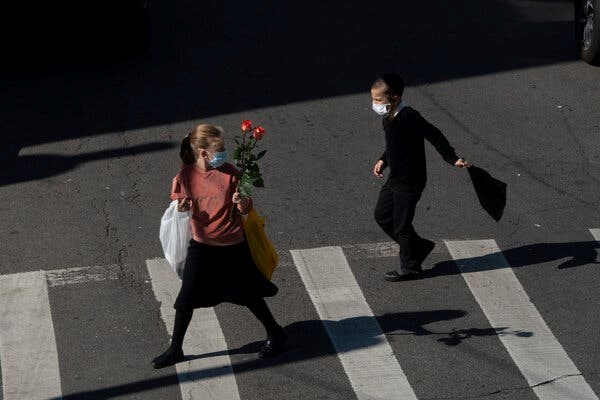 Protests and Political Feud: The Response to Virus Hot Spots