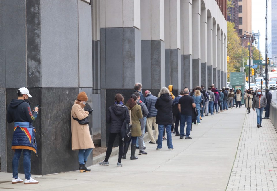 Brooklynites Deluge Polling Sites, Cast Most Early Votes Out of All Boroughs