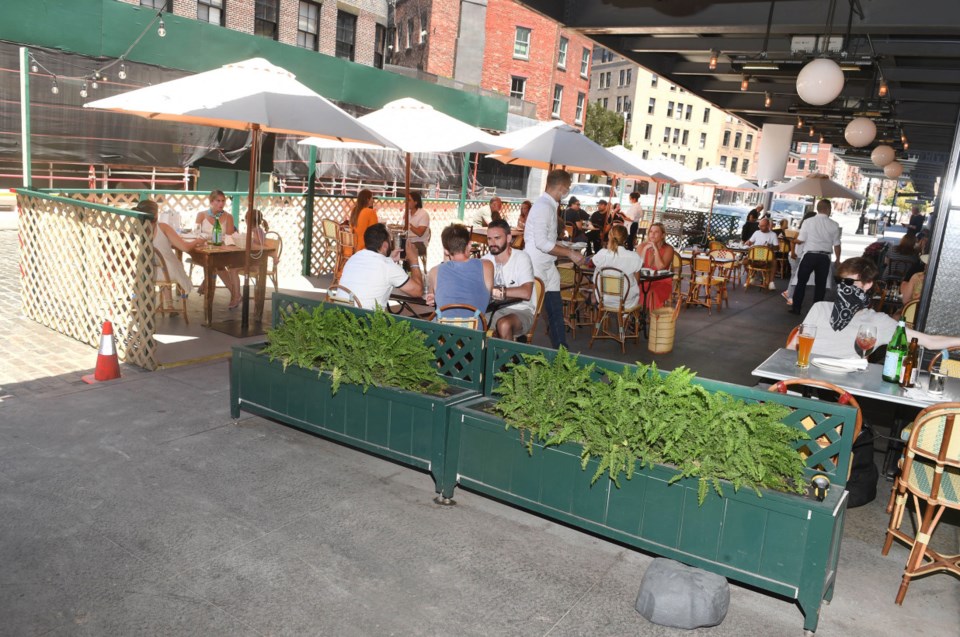 NYC restaurants may not survive another indoor dining ban