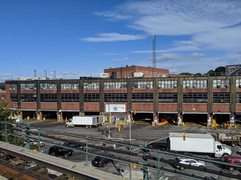 Asbestos no danger at East New York bus depot ? but MTA needs to do better tracking problem, says report