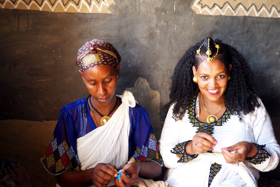 Alitena,,Ethiopia,-,2,June,2019,:,Two,Women,Work