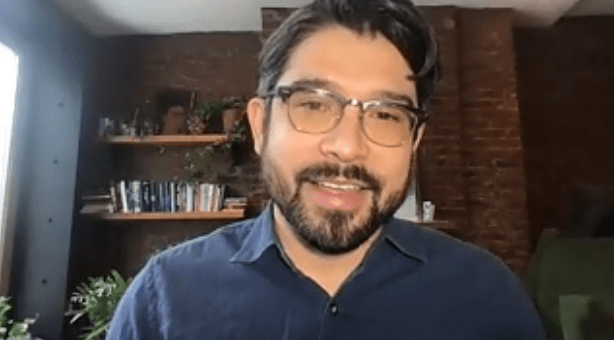 Carlos Menchaca