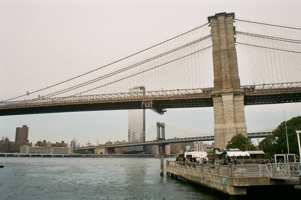 Brooklyn Bridge, Brooklyn