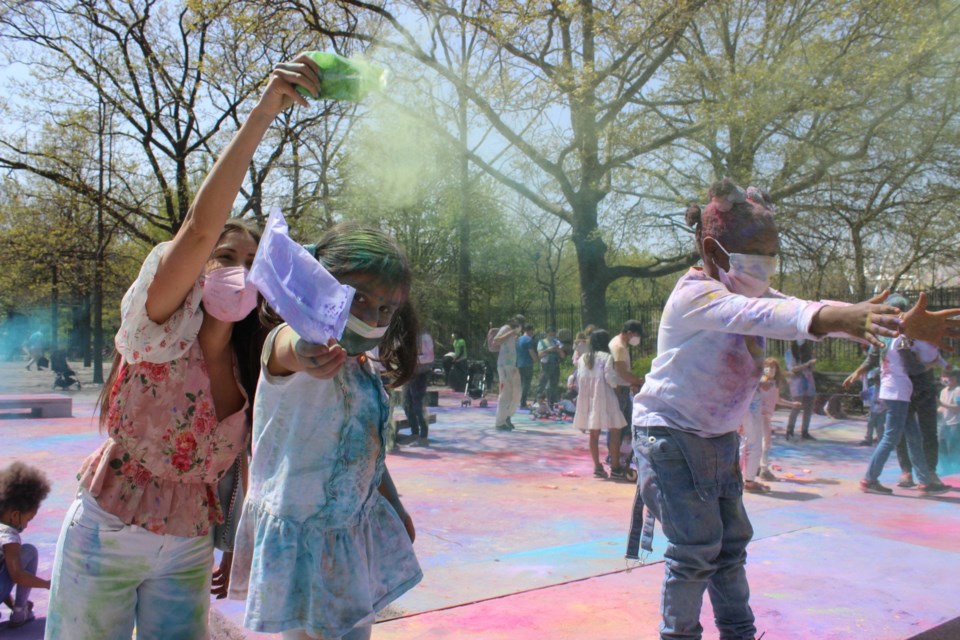 Holi celebrations at Brooklyn Children&#8217;s Museum. Photo: Mateo Ruiz Gonzalez for BK Reader.