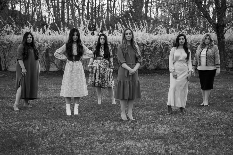 How Orthodox Women Are Using Social Media to Liberate Each Other From Dead Marriages
