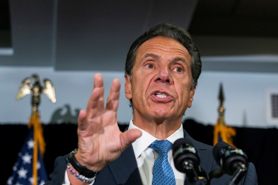 Cuomo issues vaccination mandate for state workers, hospital staffers