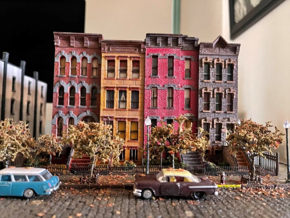 Aaron Kinard Miniature Brooklyn