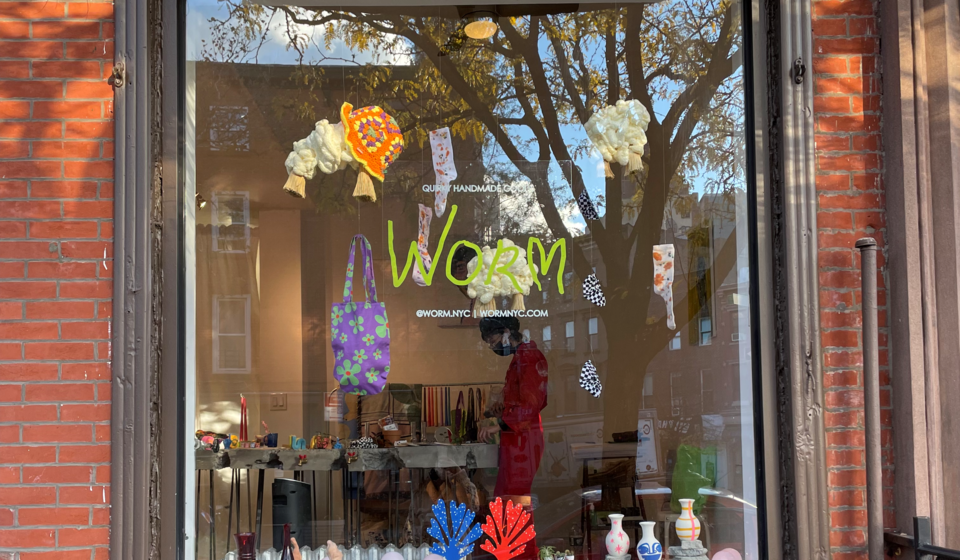 store_front_wormny_2