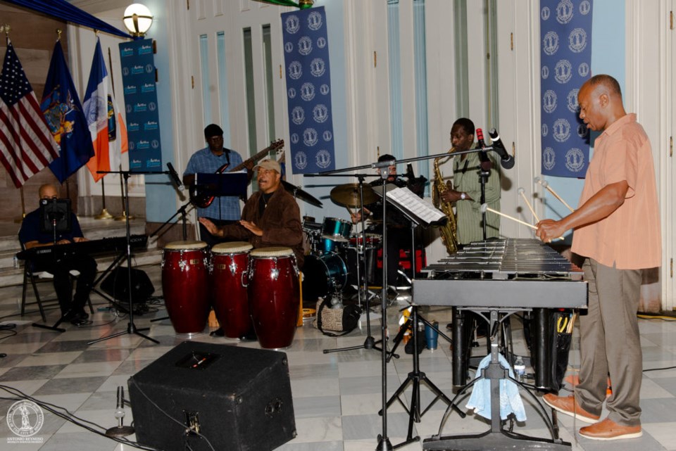 Steven Kroon Sextet strikes the right musical harmony