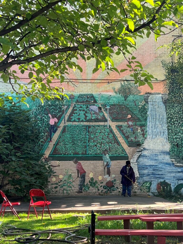 The mural features the garden it presides over.  Photo: Elizabeth Trotter. 