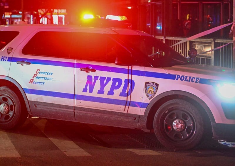 ATM thief rams police car, flees in Brooklyn