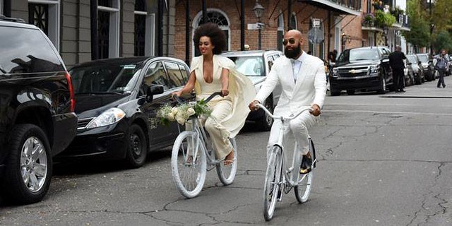 Solange Knowles & Alan Ferguson Photo: Flickr/Geoffrey Franklin.