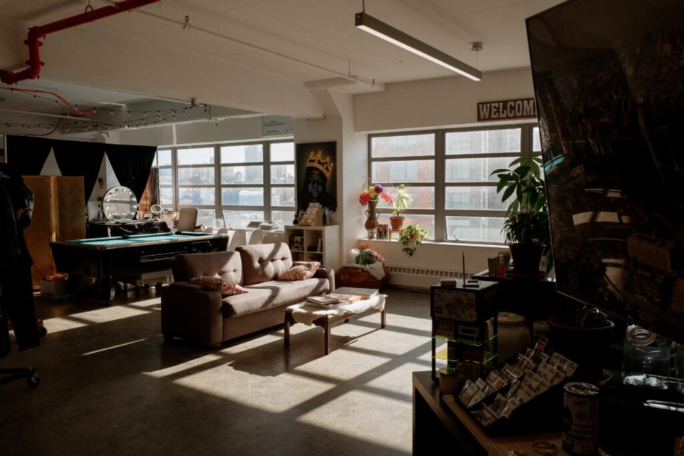 The Brooklyn Navy Yard space boasts amazing views, a win-win for owners and shoppers alike.  Photo: Dustin Lin for BK Reader.