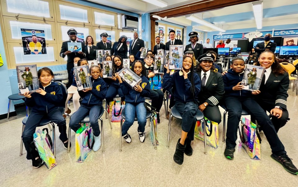 Students and pilots share their love of flying.Photo: Provided/American Airlines.