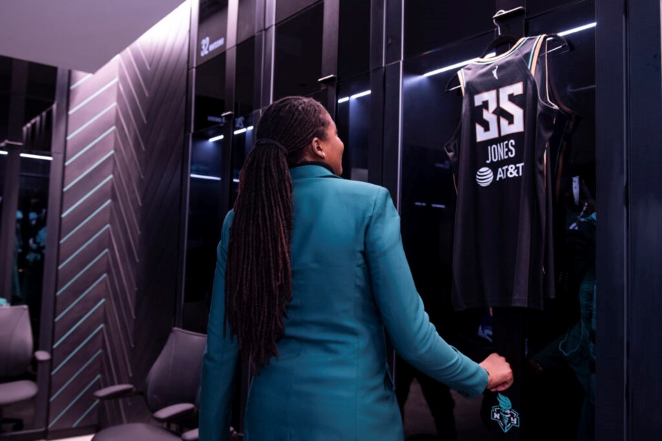 Jonquel Jones at Barclays Center.  Photo: Provided/Kostas Lymperopoulos.