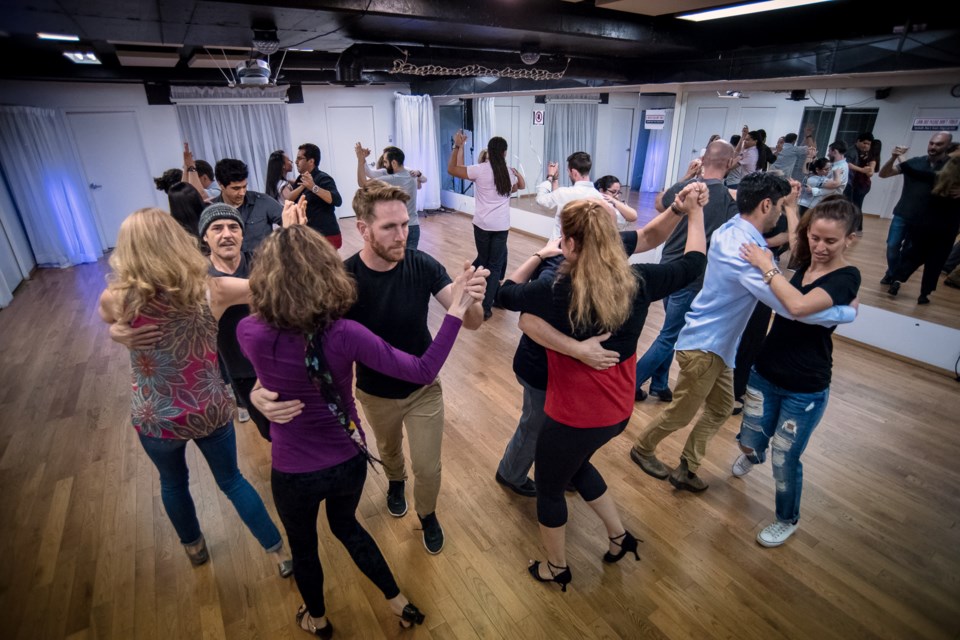 cuban salsa dance classes near me