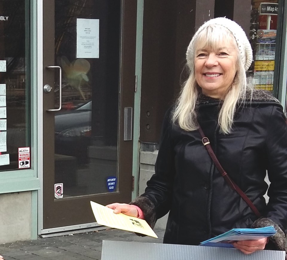 Sheena Ashdown handing out flyers