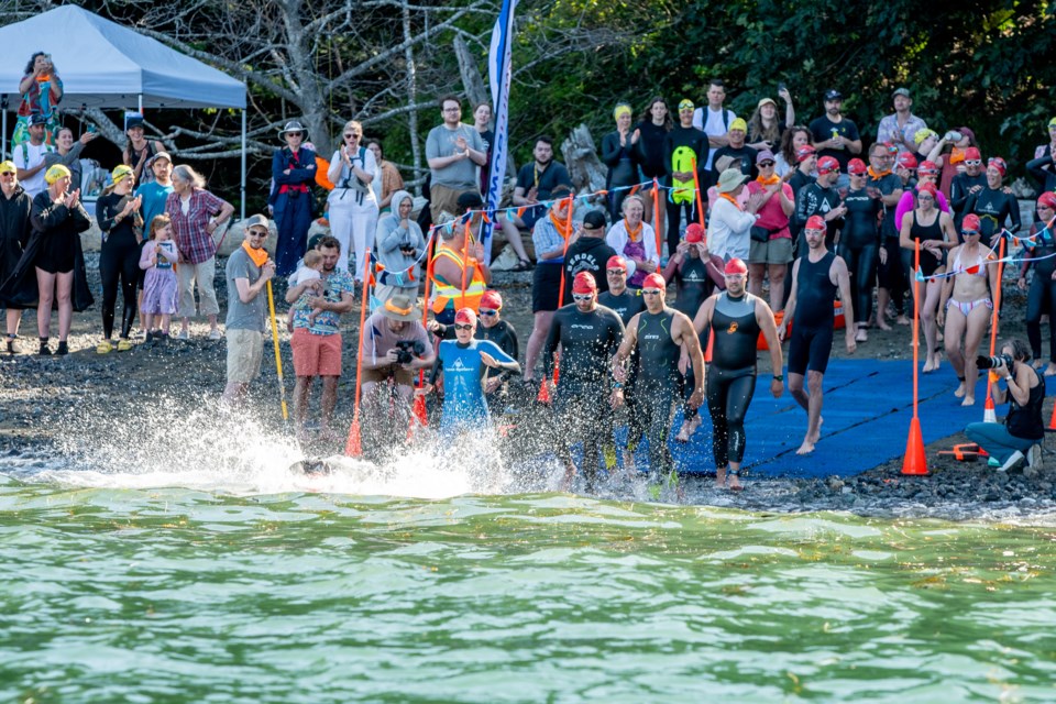 swimbowen-start-2024