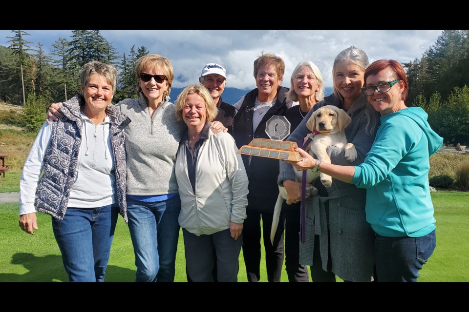 The Bowen Golf Women’s League celebrated a year of achievements with a celebratory lunch at the course in the fall. 