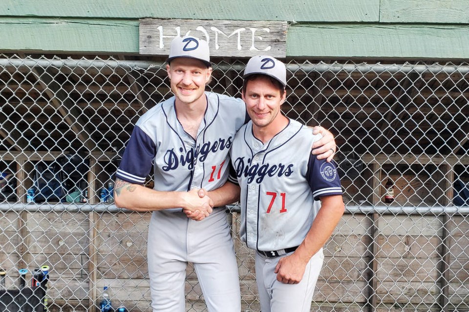 Dan Guillon (#17) and Paul Whitecotton (#71) helped the Diggers knock off the Cruisers by double digits to win the final game of July. Guillon was 2/2 at the plate, also reaching base on an error. He had 4 RBI and a run to help his cause, as he was also the pitcher. Dan went the full 5 innings on the mound, 4 of them scoreless, while striking out 3. Whitecotton also smacked in 4 RBI while going 1/2 and also reaching on an error. Paul scored 2 runs too. The pair will be a key duo as the Diggers look to defend their 2022 crown during this weekend’s tournament 