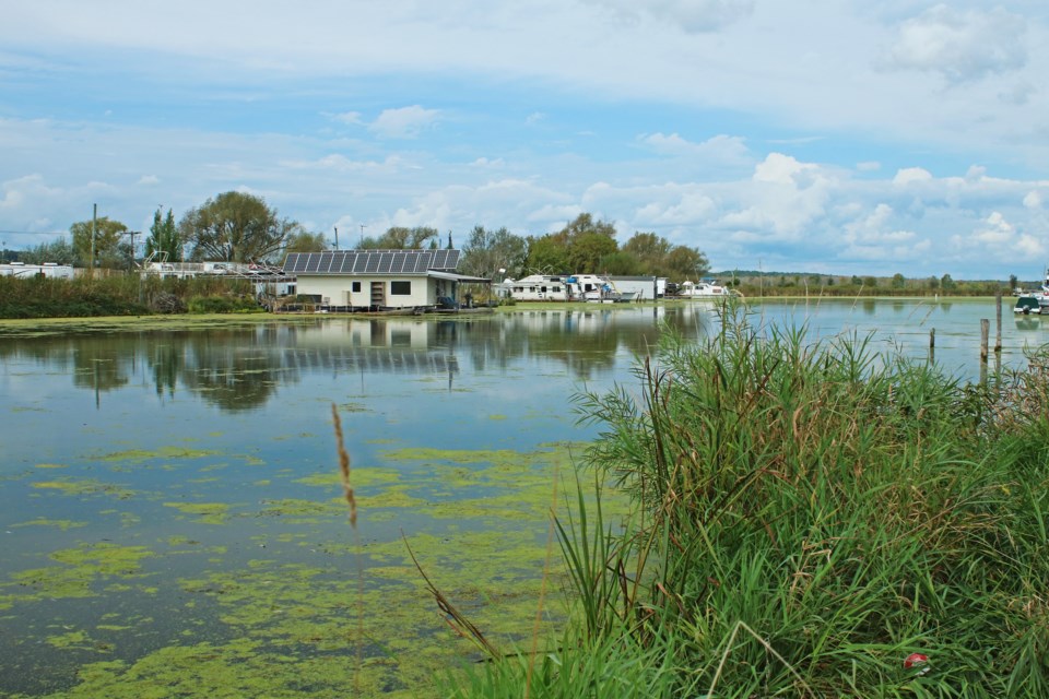 2023-09-14rivermo001