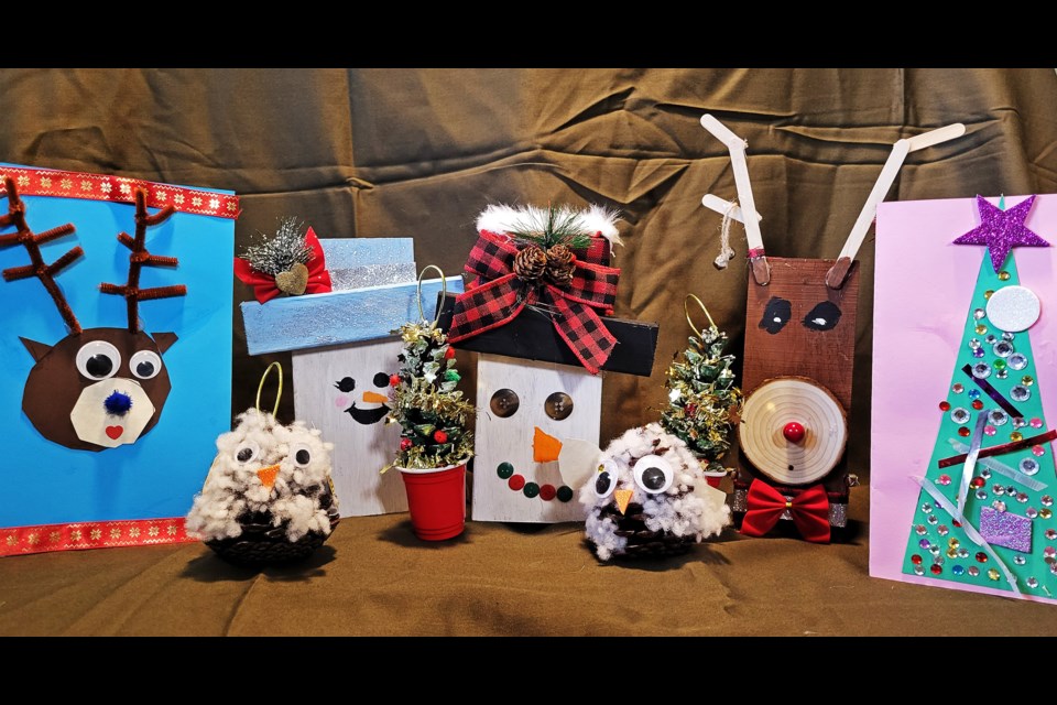 The students at Sir William Osler Public School have been hard at work creating a variety of different crafts including gift cards, ornaments and hand-painted wooden figures of snowmen, reindeer and Santa Claus. These items will be for sale at the Bond Head Women’s Institute Christmas Craft and Bake Sale scheduled for Saturday, Nov. 25 from 9 a.m. to 2 p.m., at the Bond Head Community Memorial Hall (2892 County Road 27).
