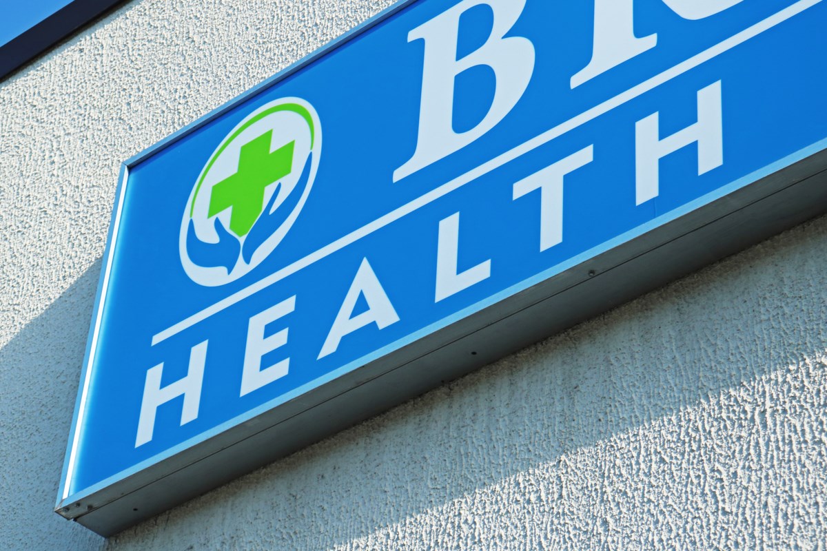 Pharmacare, dental coverage on the lips of New Tecumseth-Gwillimbury candidates