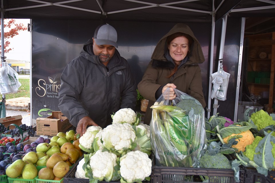 Springh Farms offered a range of fresh produce, from last-of-the-season sweet corn, to cauliflower. Miriam King/Bradford Today