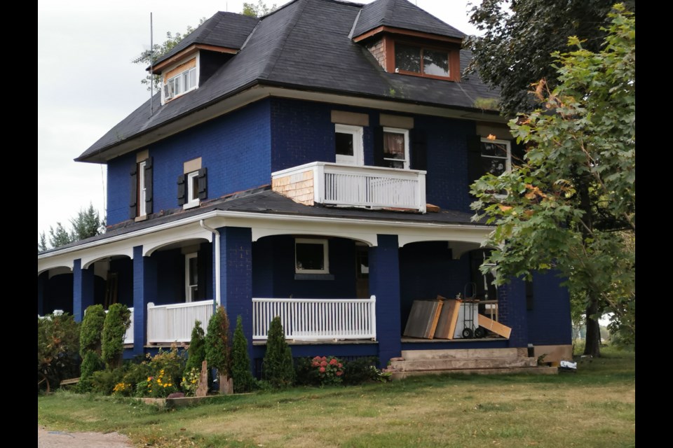 The author lived at this house near highways 88 and 400.