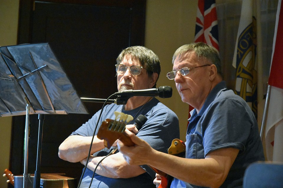 Meade Helman, left, and Joe Pipino audition on stage, singing House of the Rising Sun. Miriam King/Bradford Today