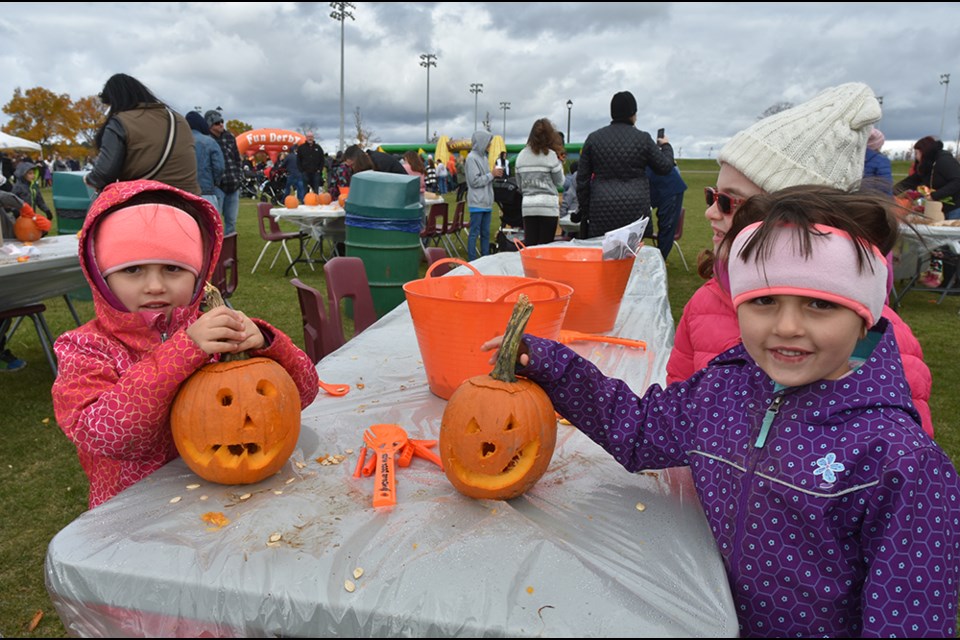 Families have festive fun at Pumpkin Fest (20 photos) Bradford News