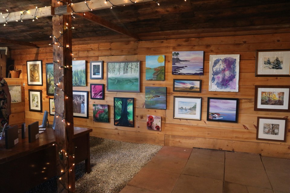 Art in The Barn featured artists Maureen Joyce, Stella Wadsworth, Corrine Donnelly, Angie Horsley, and Kathy Bury. Natasha Philpott/BradfordToday                         