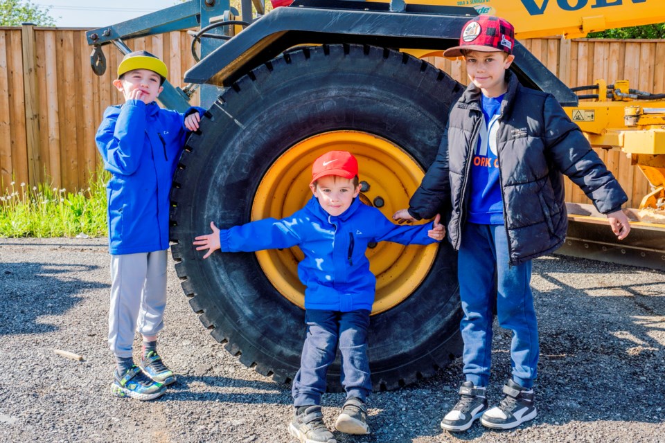 touch-a-truck-13