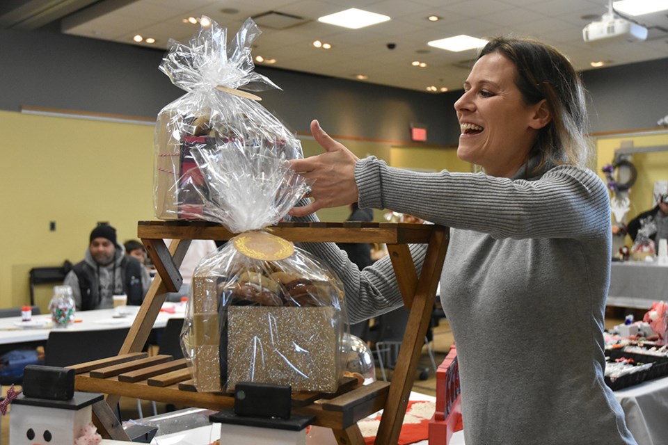 Tammy Jackson of Sweet Annabella’s introduced gift baskets filled with baked treats, at the farmers’ market. Miriam King/BradfordToday