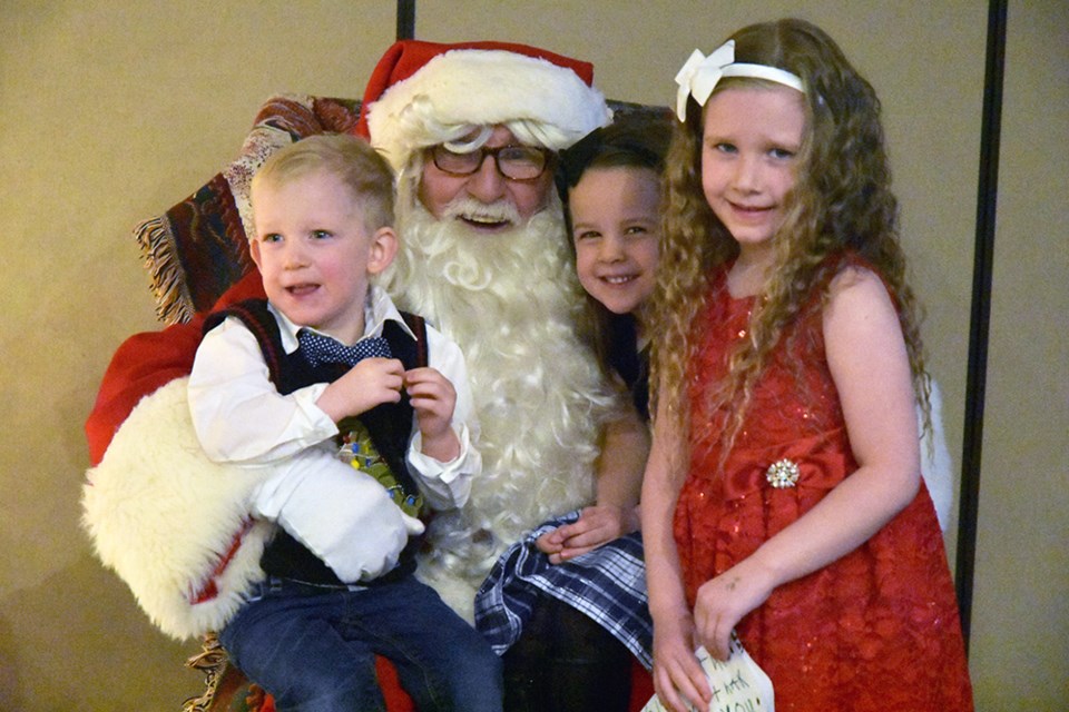 Kids are all smiles on meeting Santa. Miriam King/Bradford Today