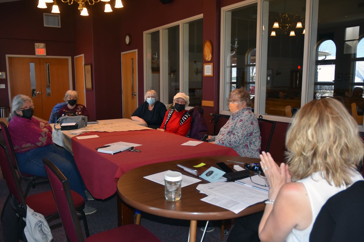 Women’s Institute will just take on once-a-year Christmas arts and crafts demonstrate in Bond Head