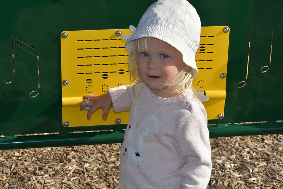 Henderson Park has a children’s playground area and splash pad. Miriam King/Bradford Today