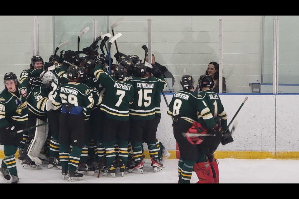 The Bradford Rattlers celebrate their series win.