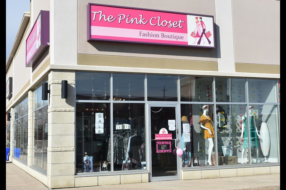 Big online clothing best sale stores