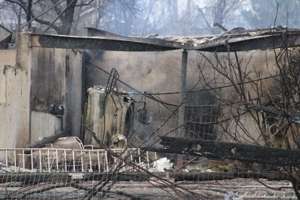 neighborhood near corner of Indiana St and Colton Rd (50)