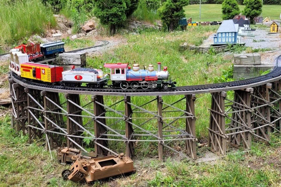 Burlington Model Railway Club has kept trains running for 40 years Burlington News